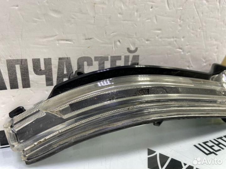 Повторитель поворота в зеркало правый Exeed Vx