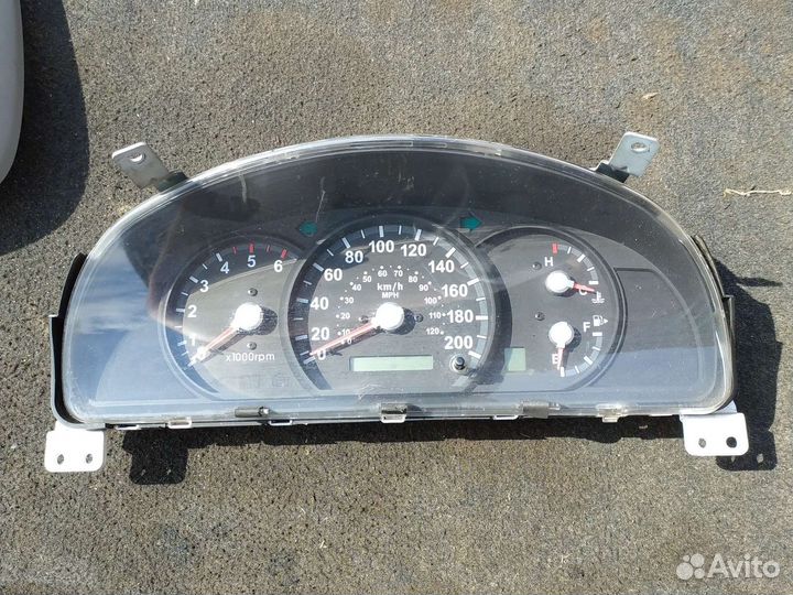Щиток приборов KIA sorento 2005г. 2.5 aт дизель