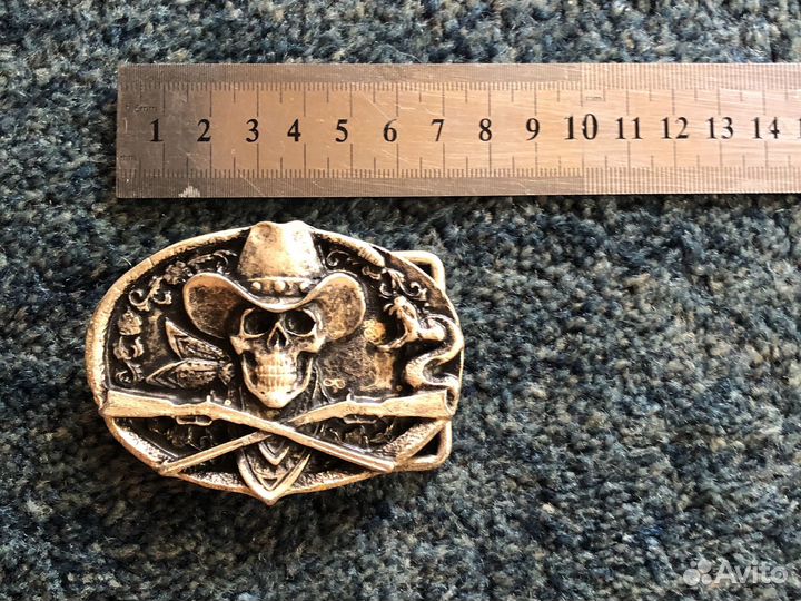 Пряжка ручная работа. Ремни