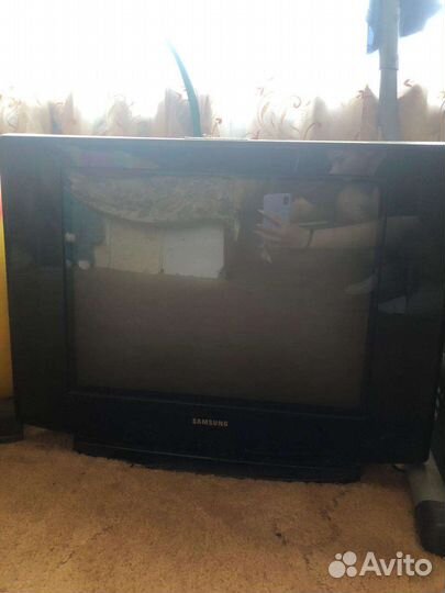 Телевизор на запчасти