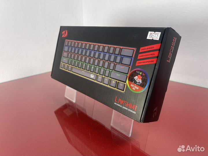 Клавиатуры в ассортименте механические PS/2 USB