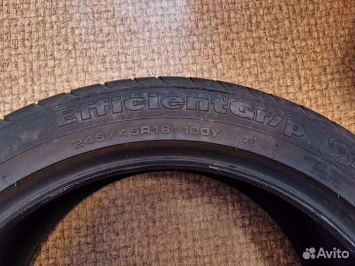 Goodyear EfficientGrip 245/45 R18 100Y