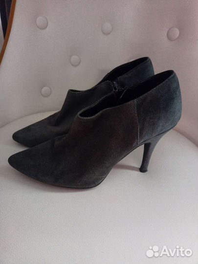 Ботинки весенние