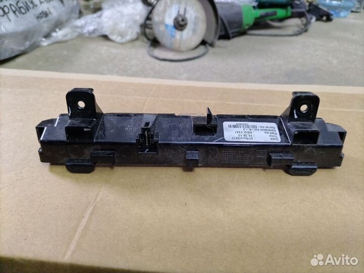 Стоп сигнал Volkswagen Polo седан