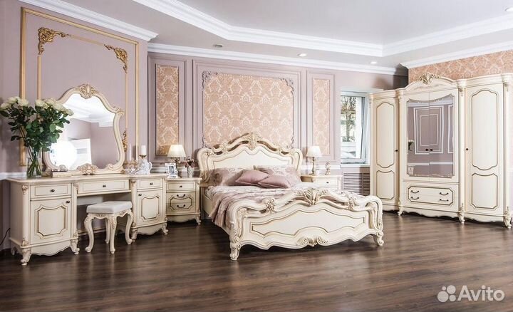 Спальный гарнитур новый