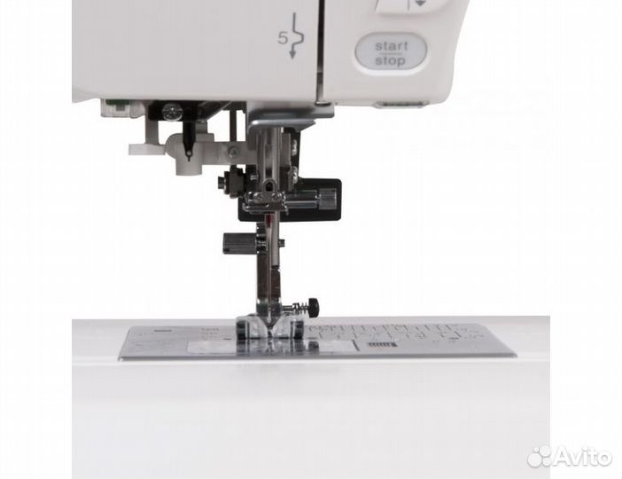 Швейная машина Elna eXcellence 760