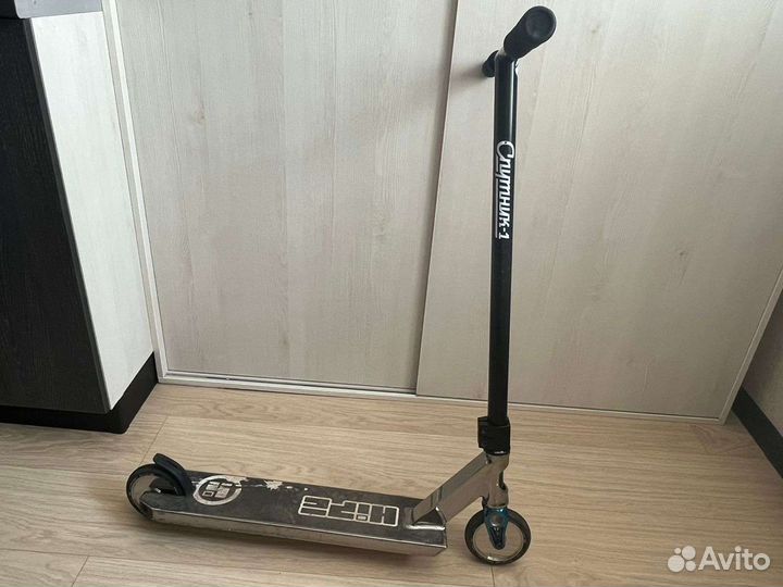 Трюковой самокат