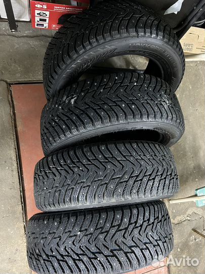 Nokian Tyres Hakkapeliitta 8 205/55 R16