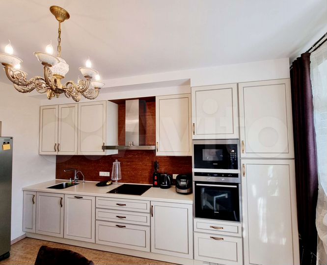 3-к. квартира, 82 м², 4/5 эт.