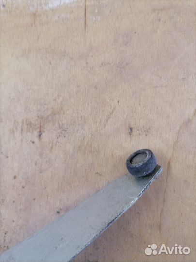 Стеклоподъёмник задний правый Toyota bB NCP30