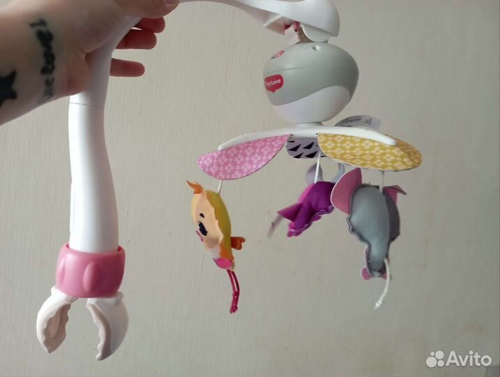 Детский мобиль в кроватку