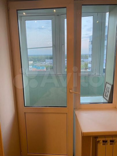 2-к. квартира, 57 м², 8/10 эт.