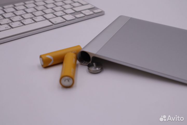 Apple Magic Trackpad 1