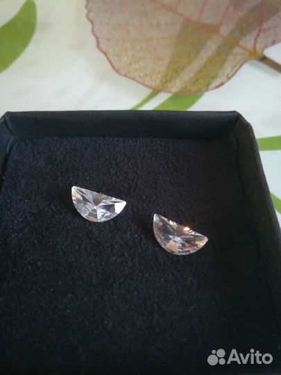 Кристаллы из стекла лот