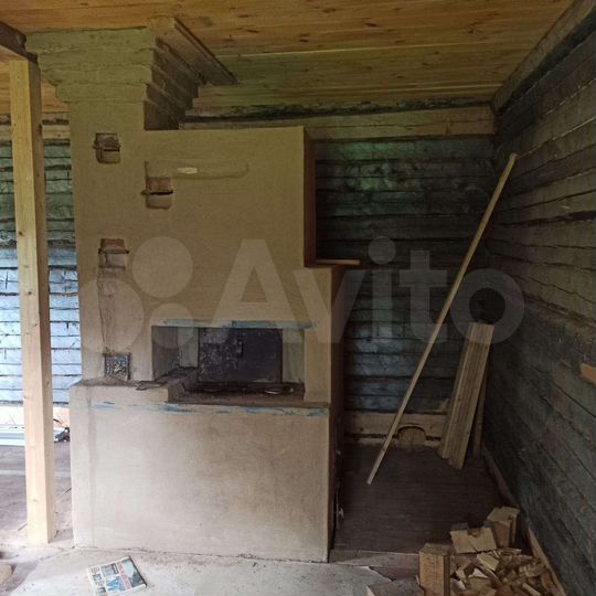 Дом 20 м² на участке 8 сот.