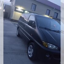 Hyundai Starex 2.5 MT, 2003, 250 000 км, с пробегом, цена 280 000 руб.