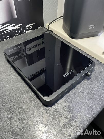 Индукционная плита kitfort