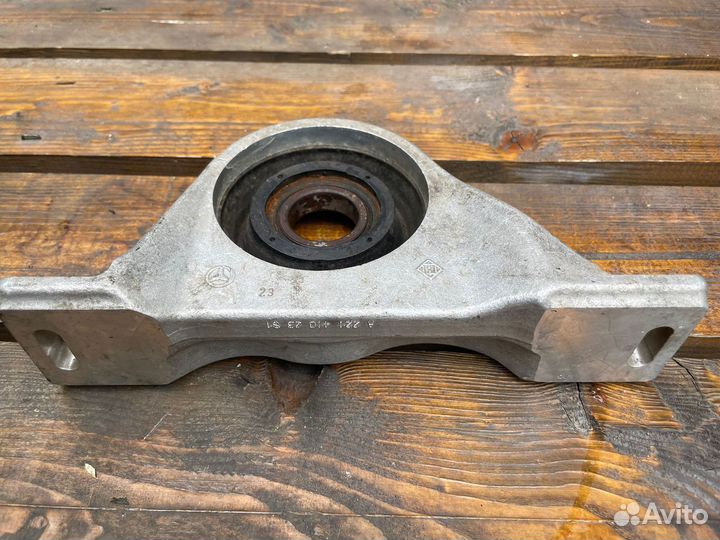 Опора карданный вал на S 450/500 Matic