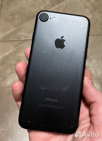 iPhone 7, 32 ГБ