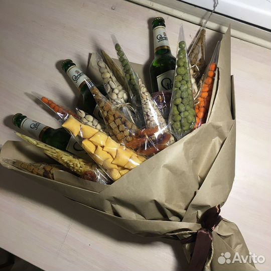 Букеты/композиции из конфет, орехов, фруктов