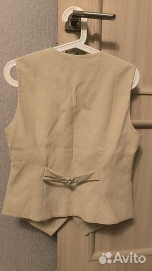 Жилетка вельветовая новая