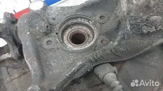 Ступица передняя правая volkswagen passat CC (KDN2