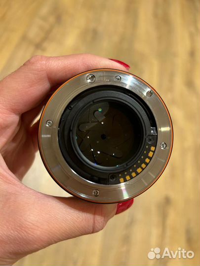 Объектив Sony 50 mm F1.4