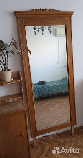 Зеркало старинное напольное