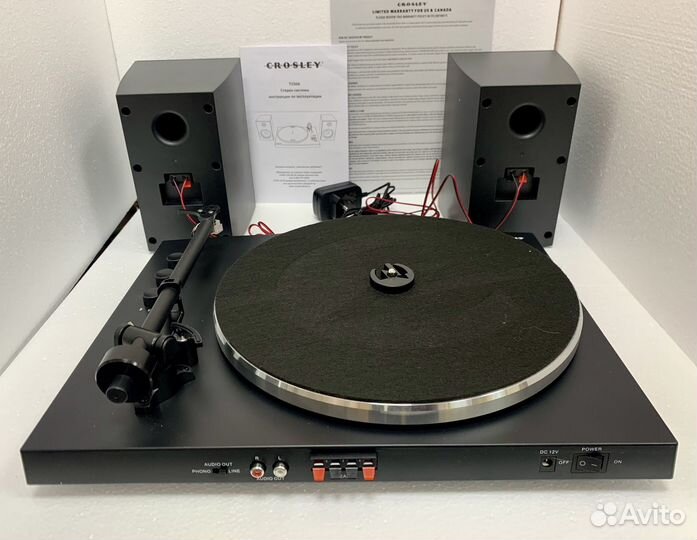 Проигрыватель винила Crosley T-150