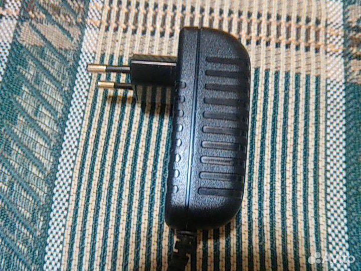 Блок питания 12V 1.5A