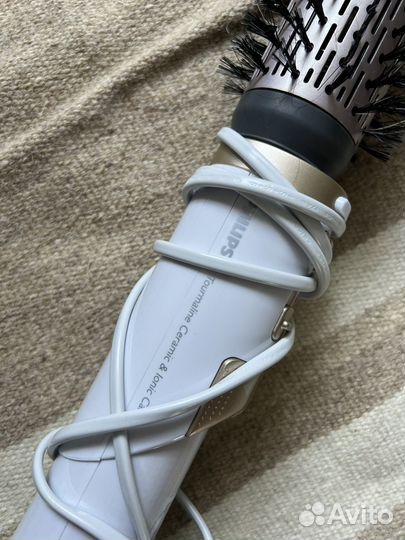 Фен-щетка Philips HP8664/00