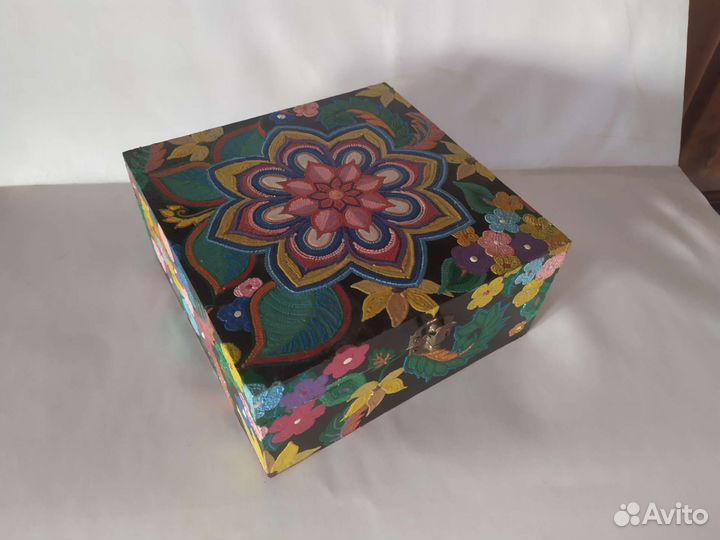 Шкатулка для украшений дерево