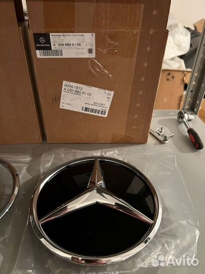 Знаки на решотку мерседес амг 167 гле