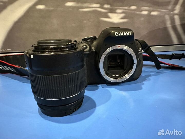 Фотоаппарат Canon eos600D kit