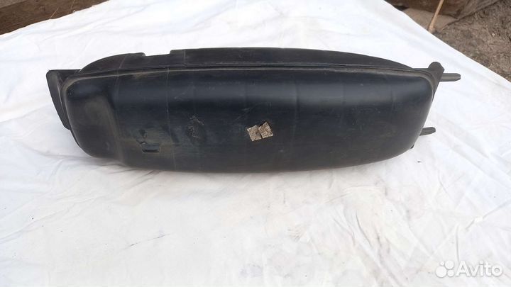 Резонатор воздушного фильтра Peugeot 607