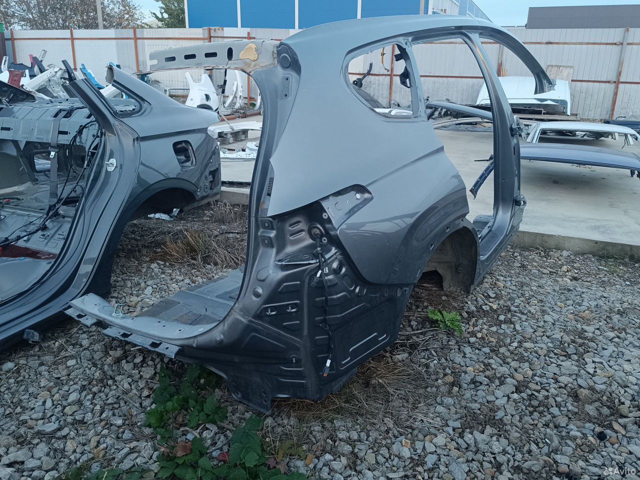 Крыло заднее правое четверть Hyundai Santa Fe 4
