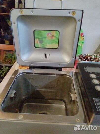 Хлебопечка Electrolux