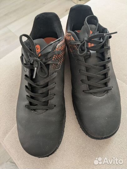 Футбольные бутсы demix, р. 39. Б/у