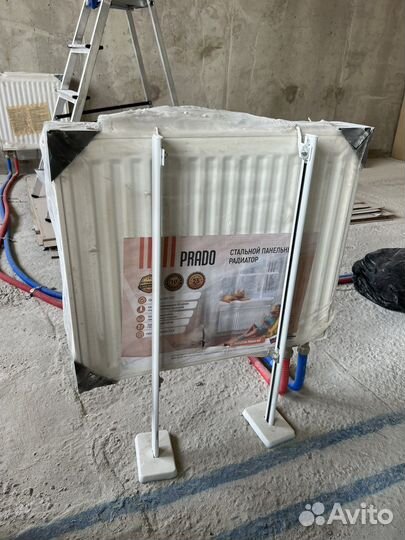 Радиатор Prado Universal