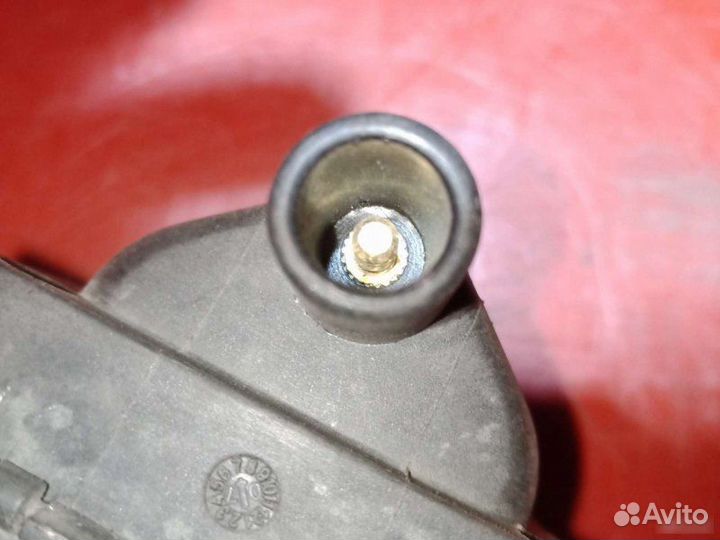 Катушка зажигания Volkswagen Vento седан 2.0I 2E