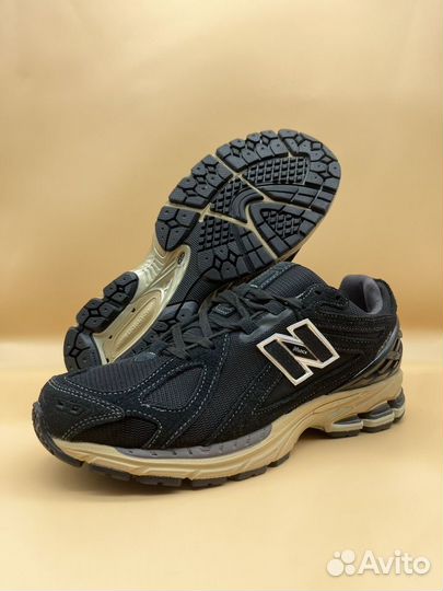 Кроссовки New Balance 1906R