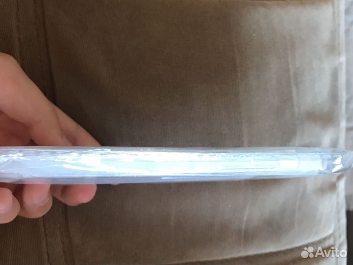 Чехол на iPhone 12 прозрачный