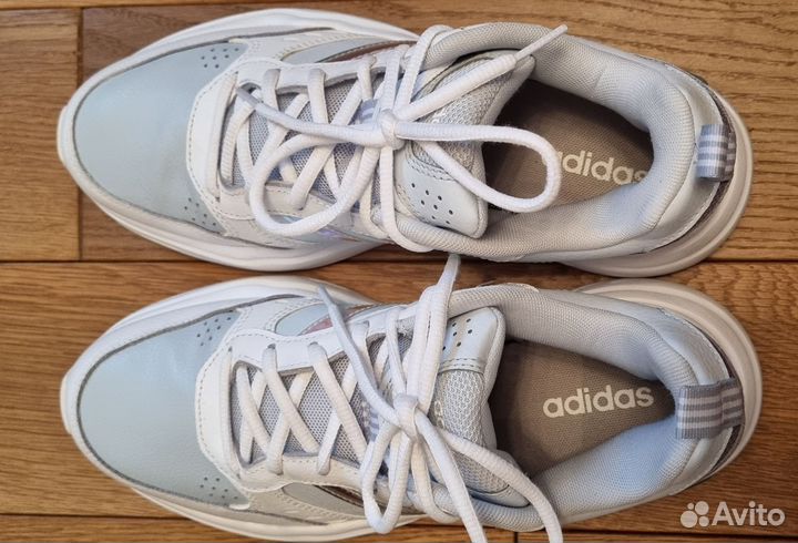 Кроссовки женские adidas 40 размер