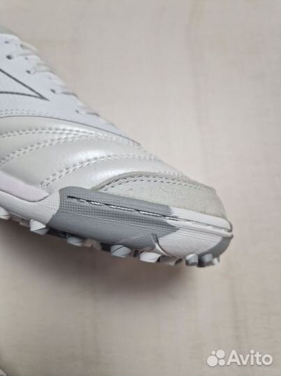 Сороконожки Mizuno Morelia Neo Sala TF 44