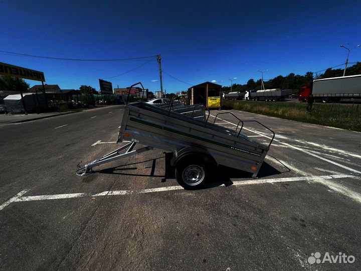 Прицеп на легковой автомобиль