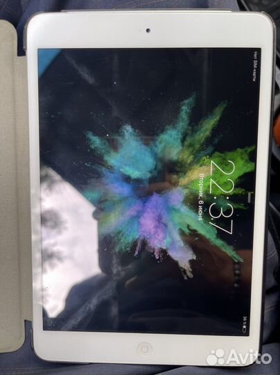 iPad mini 2 retina,sim +, WI-FI