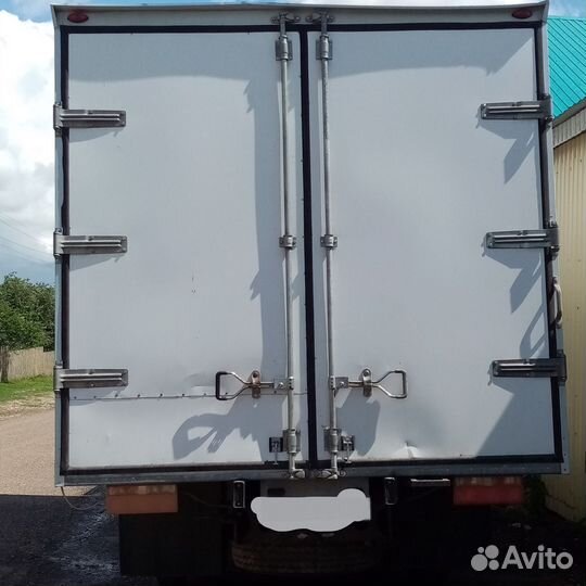 BAW Fenix тентованный, 2008