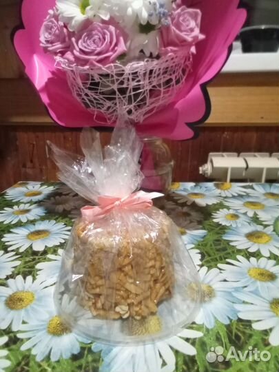 Домашние куриные яйца