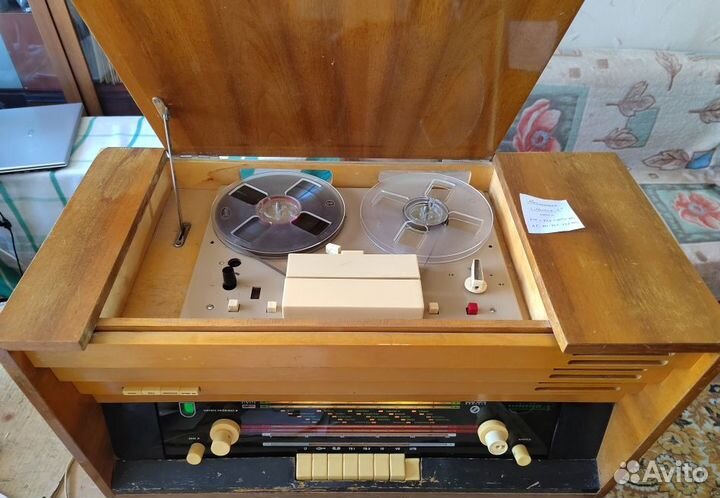 Магнитола 