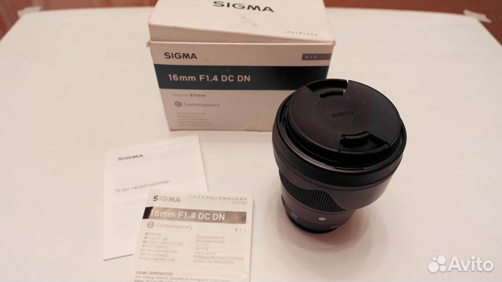 Объектив Sigma AF 16mm f/1.4 Micro 4/3